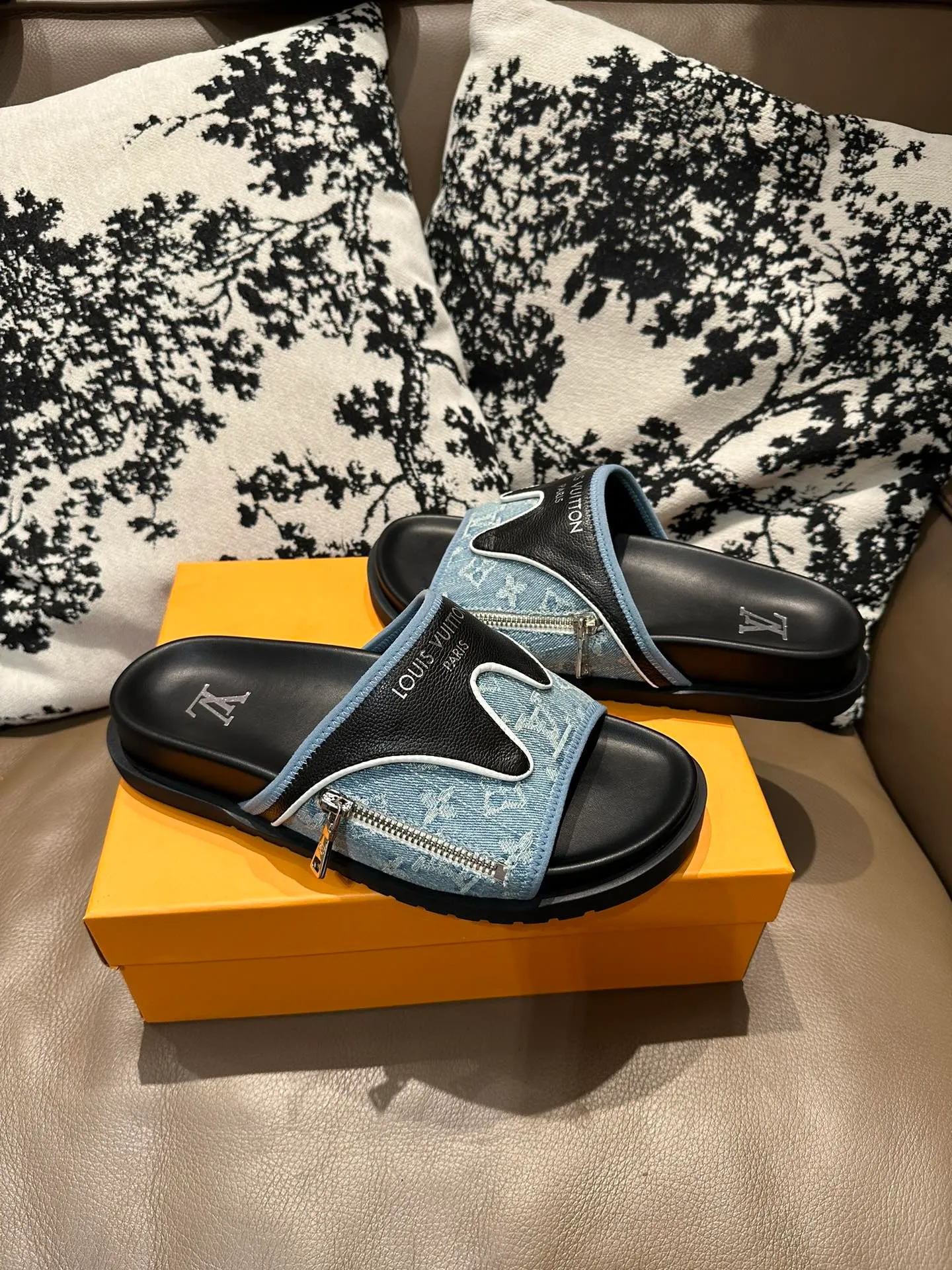 Men's shoes 💰340💰 LV zipper new style, cowhide surface, sheepskin lining, size 36-46